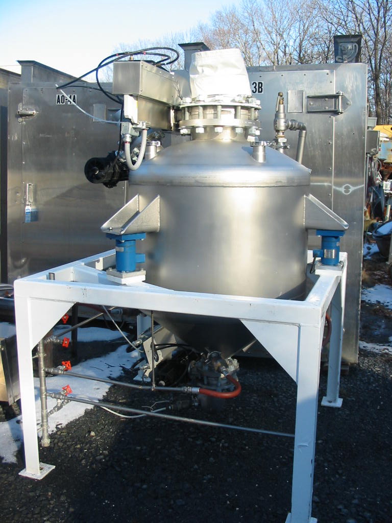 180 Gallon Niro Vertical Pressure Vessel, Sanitary Stainless Steel, 90 PSI