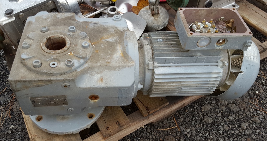 5 Hp Sew Eurodrive Top Mounted Agitator, 89 RPM